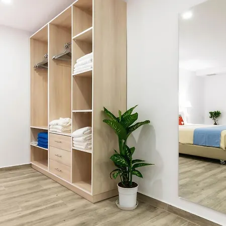 Hotell Iakinthos,