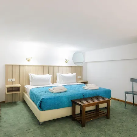 Iakinthos, 4* Tsilivi (Zakynthos)