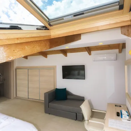 Iakinthos, Tsilivi (Zakynthos)