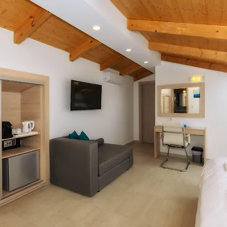 Iakinthos, Hotel Tsilivi (Zakynthos)