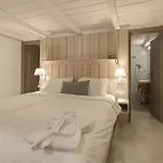Hotel Iakinthos,