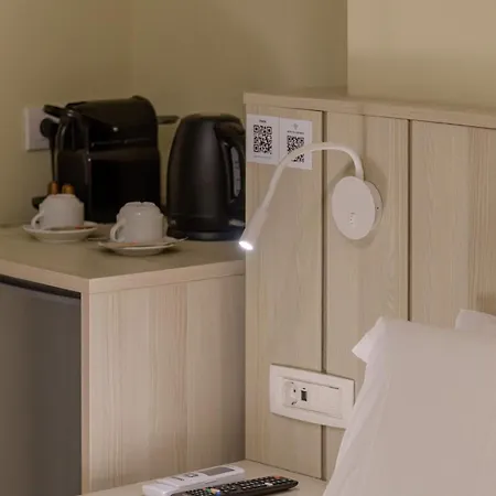 Iakinthos, 4* Planos