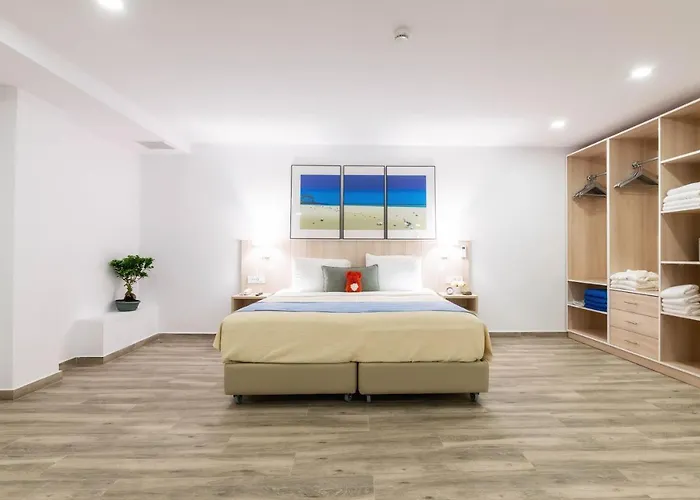 Iakinthos, 4* Planos