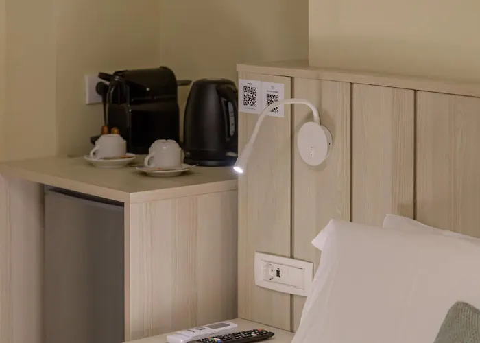 Iakinthos, 4* Planos