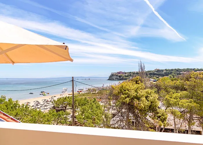 Iakinthos, 4* Planos